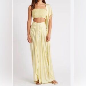Sani NWT $578 Pearl Beaded Lehenga
Choli with Dupatta S